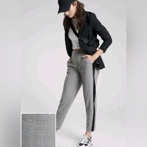 NWT Brooklyn Plaid Ankle Pant 10 Black White